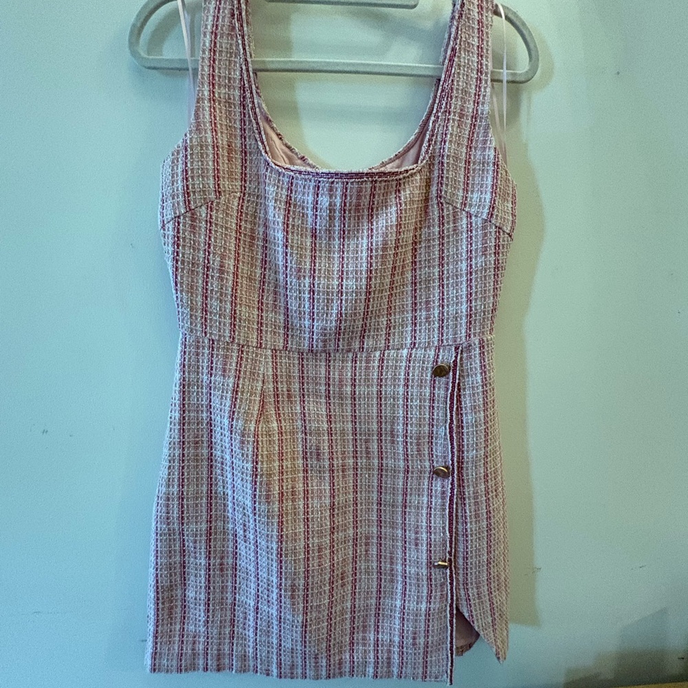 Mi Ami for Francesca’s - Pink and White Sleeveless Dress with Button Detail